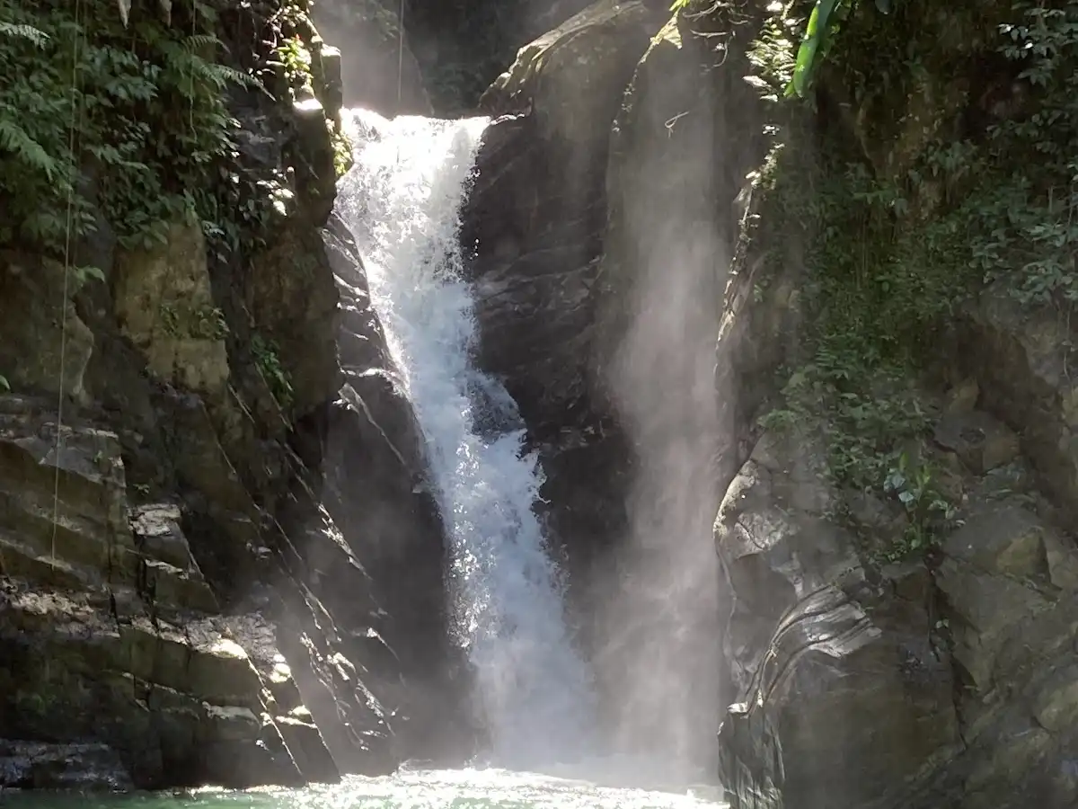 trinidad-and-tobago-hike-paria-bay