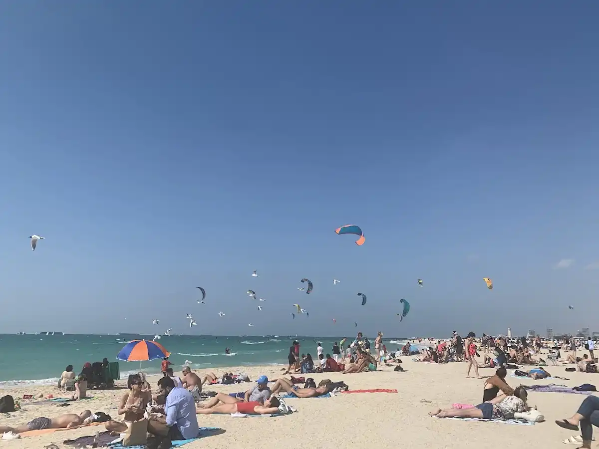 united-arab-emirates-beach-kite-beach