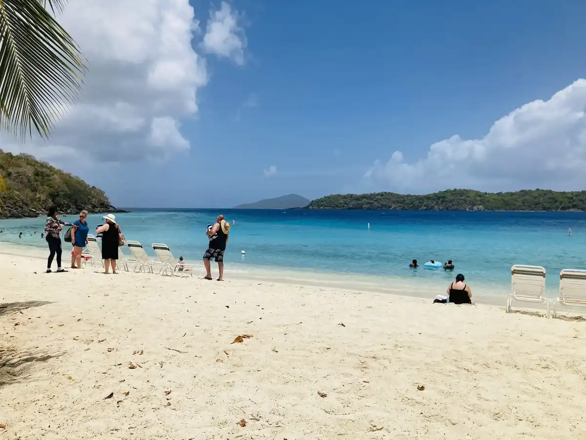 united-states-virgin-islands-beach-coki-beach