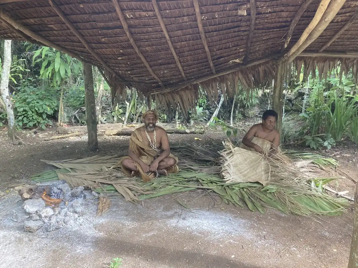 vanuatu-attraction-ekasup-cultural-village