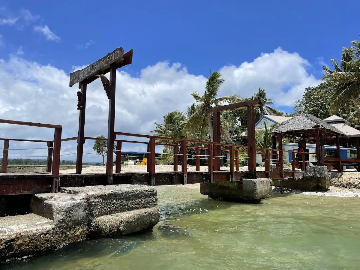 vanuatu-beach-hideaway-island-beach