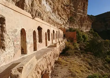 Ghoufi Balconies troglodyte village remains