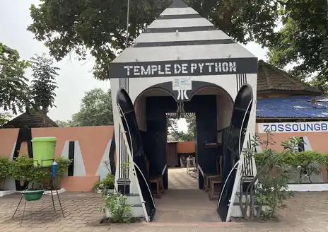 Temple des Pythons de Ouidah