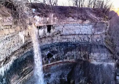 Valaste Waterfall
