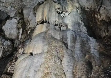 Naihehe Caves