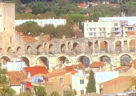 Arles