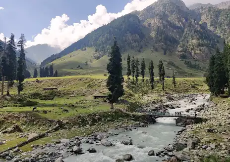 Tarsar Marsar Trek