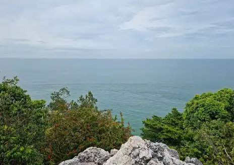 Bukit Batu Putih