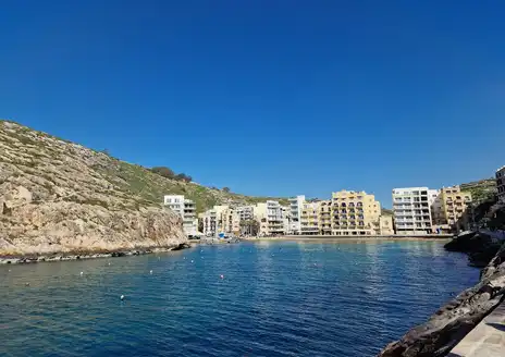 Xlendi Bay