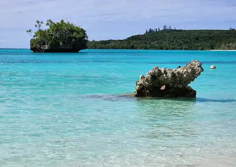 Luengoni Beach