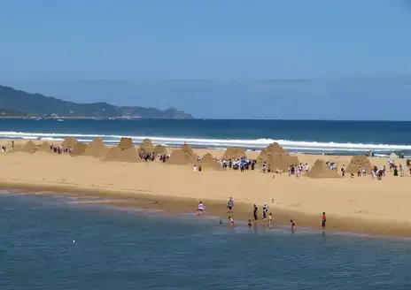 Fulong Beach